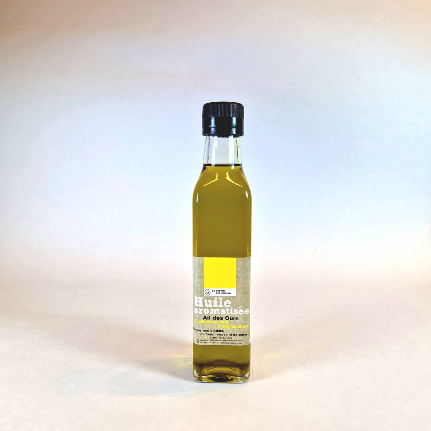 huile bio aromatisée à l'ail des ours